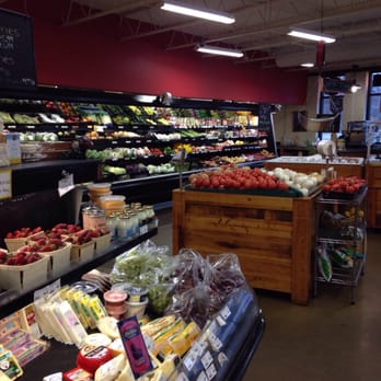 Midtown Market - Seems pricey, but the selection is right up my alley. - Grocery Near Me - Paducah, Kentucky