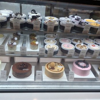 Belle Journee - Cake case - Bakeries Near Me - Princeton, New Jersey