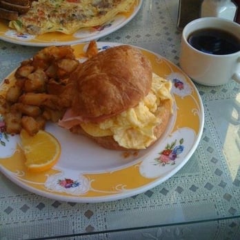 Thornton's Restaurant - Sunrise croissant and western omelet - Breakfast & Brunch Near Me - Boston, Massachusetts Thornton's Restaurant - Sunrise croissant and western omelet - Breakfast & Brunch Near Me - Boston, Massachusetts