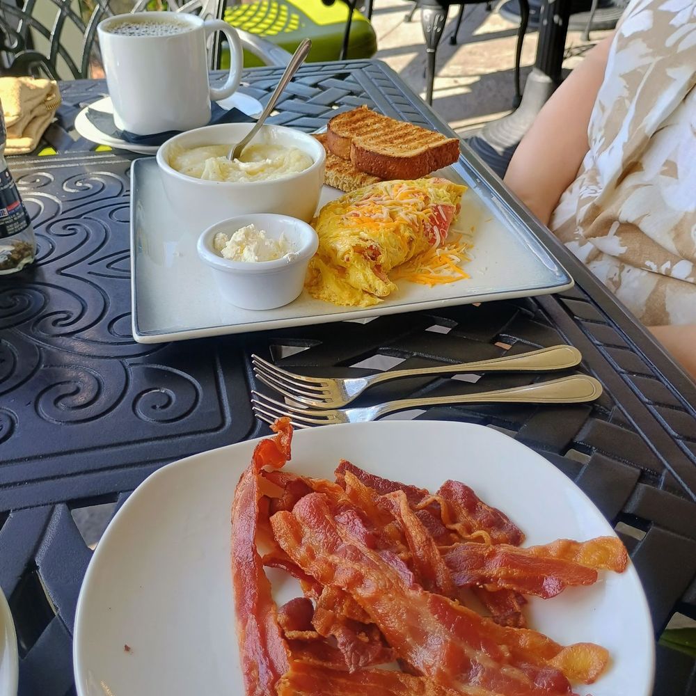 Sea Captain's House - Build your own omelette. - Seafood Near Me - Myrtle Beach, South Carolina