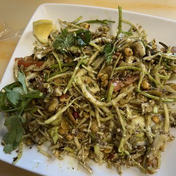 Mommy Mom - Burmese tea leaf salad - Noodles Near Me - Virginia Beach, Virginia Mommy Mom - Burmese tea leaf salad - Noodles Near Me - Virginia Beach, Virginia