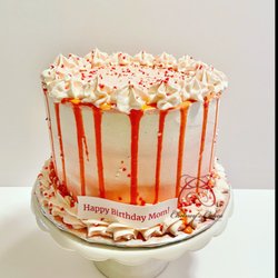 Chetney's Cakes - Buttercream Drip Cake