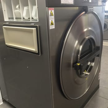 Top Kat Super Laundromat - $ 21.95 for a. 125 Lb. Load 5 or 6 loads in 1 - Laundromat Near Me - Waterbury, Connecticut Top Kat Super Laundromat - $ 21.95 for a. 125 Lb. Load 5 or 6 loads in 1 - Laundromat Near Me - Waterbury, Connecticut