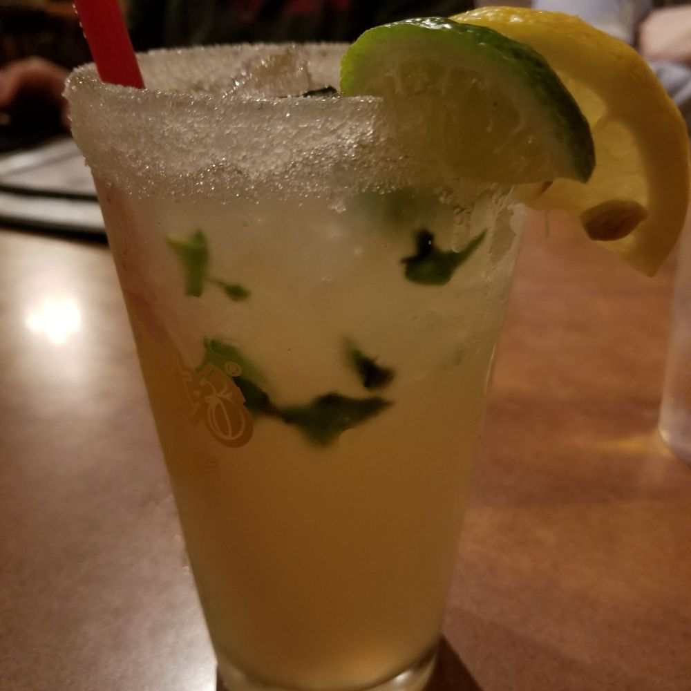 Lemon basil margherita Lemon basil margherita