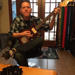 Baton Rouge Music Exchange - Adam with a Jazzmaster