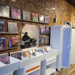 Planet Queen Records & Vintage