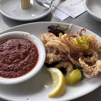 Mangiamo By 604 - Calamari - crispy - good tasty - Italian Near Me - Honolulu, Hawaii