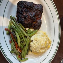 Pub W - Chipotle Turkey Meatloaf, green beans, and cheesy grits