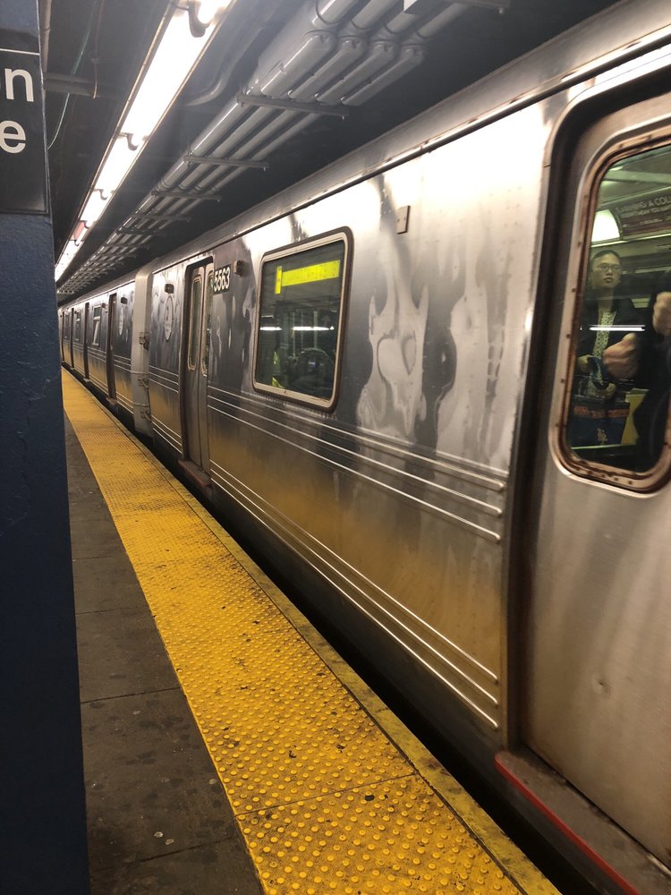 MTA UNION TURNPIKEKEW GARDENS SUBWAY STATION 11 Reviews 80TH Rd