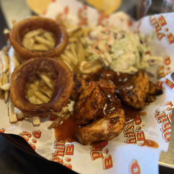Phil's BBQ - This is my meal! The Chick-less Tickler! - Barbeque Near Me - San Diego, California Phil's BBQ - This is my meal! The Chick-less Tickler! - Barbeque Near Me - San Diego, California