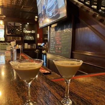 MODERN UNDERGROUND BAR AND GRILL - Updated December 2024 - 67 