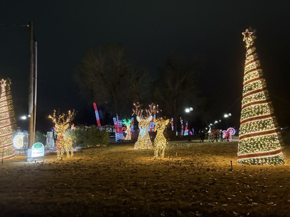 Christmas In the Park Logo