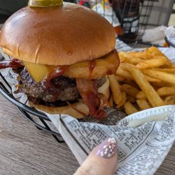 The Asylum - BBQ Burger