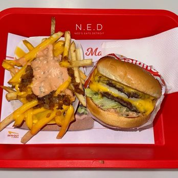 IN-N-OUT BURGER - Updated December 2025 - 370 Photos & 464 Reviews