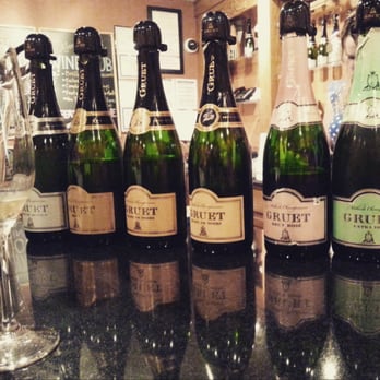 Gruet Winery - Selection of bubbles - Wineries Near Me - Albuquerque, New Mexico