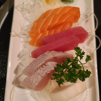 Aomatsu Japanese Restaurant - Sashimi- various - Japanese Near Me - Corvallis, Oregon