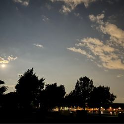Rio Vista Park - Moonlit morning