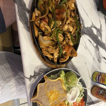 Casa Mexico Restaurant - Chicken fajitas - Mexican Near Me - Orlando, Florida Casa Mexico Restaurant - Chicken fajitas - Mexican Near Me - Orlando, Florida