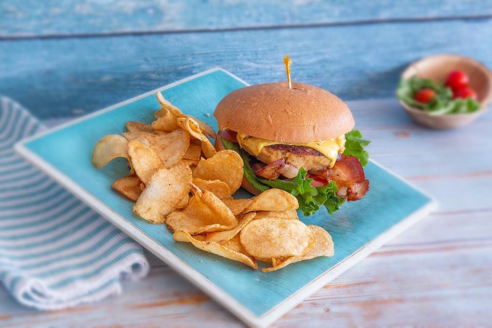 CADDY’S JOHN’S PASS Updated October 2024 394 Photos & 164 Reviews