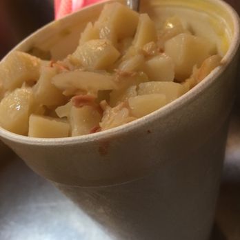 Iggy's Doughboys & Chowder House - Pint of Rhode Island chowder - Seafood Near Me - Warwick, Rhode Island Iggy's Doughboys & Chowder House - Pint of Rhode Island chowder - Seafood Near Me - Warwick, Rhode Island