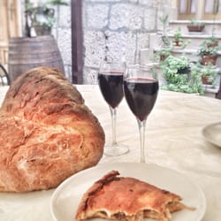Anticuus Fornus Sancta Clara - Il primitivo, il forno più antico di Altamura con pane di semola e pasticcio con baccalà. Chiedimi se sono felice?!?