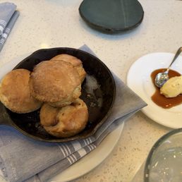 Biscuit Service Biscuit Service