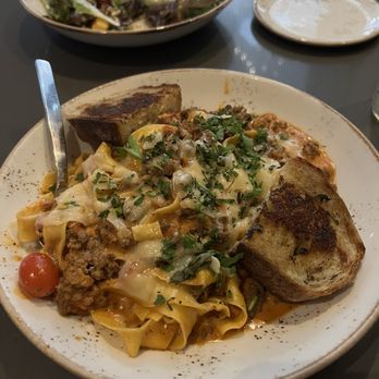 Proof Reader Whiskey + Craft + Kitchen - Nw Elk Bolognese - Whiskey Bars Near Me - Portland, Oregon Proof Reader Whiskey + Craft + Kitchen - Nw Elk Bolognese - Whiskey Bars Near Me - Portland, Oregon