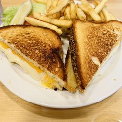 Ella Grill - Grilled Cheese
