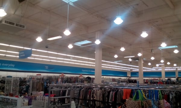 ROSS DRESS FOR LESS - CLOSED - Updated May 2026 - 599 Long Beach Blvd, Long Beach, California - Department Stores - Phone Number - Yelp ROSS DRESS FOR LESS - CLOSED - Updated May 2026 - 599 Long Beach Blvd, Long Beach, California - Department Stores - Phone Number - Yelp