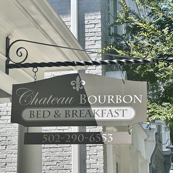 Chateau Bourbon - Bed & Breakfast Near Me - Louisville, Kentucky Chateau Bourbon - Bed & Breakfast Near Me - Louisville, Kentucky