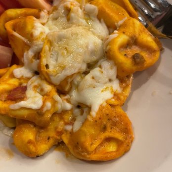 Johnny Carino's - Tortelloni the picture was so full of sauce and meet that's why I order it - Italian Near Me - Victorville, California Johnny Carino's - Tortelloni the picture was so full of sauce and meet that's why I order it - Italian Near Me - Victorville, California