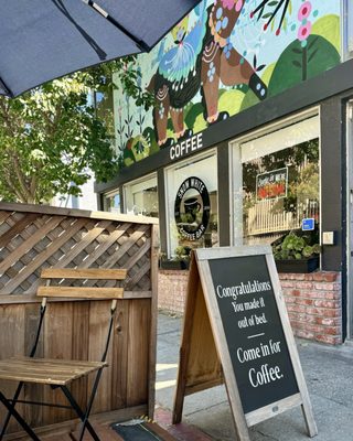 Snow White Coffee by null