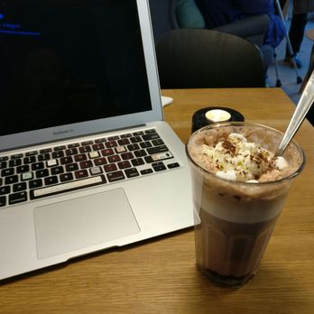 Barista - Mint Kyss (Christmas mint hot chocolate) at Barista - Coffee & Tea Near Me - Gothenburg, O