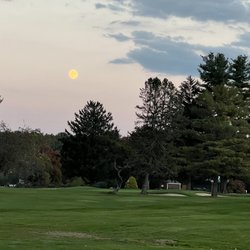 Wayland Country Club