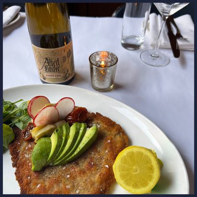 Brasserie Ten Ten by null