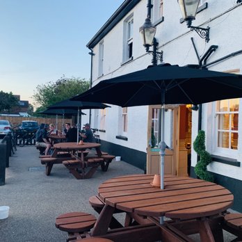 Fox And Hounds - Karaoke Near Me - Bedford, BDF Fox And Hounds - Karaoke Near Me - Bedford, BDF