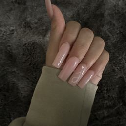 Acrylic full set.