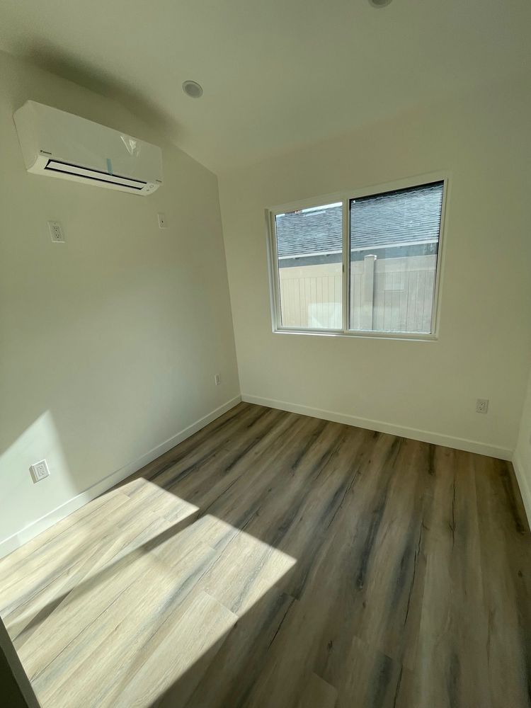 Slide of Ecostar Group