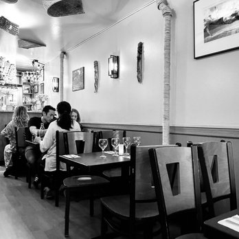 Sigiri - Interior - Sri Lankan Near Me - New York, New York