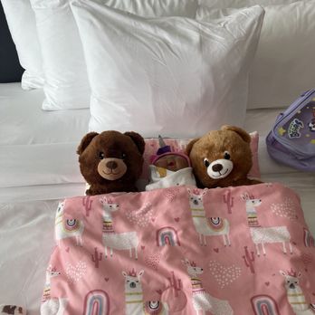 The Eden - Cuteness from the cleaning crew. Best thing about the hotel. - Hotels Near Me - Santa Monica, California