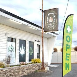 Green Mountain Fire - The shop entrance.