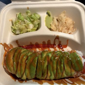Makoto Sushi - 911 roll - Sushi Bars Near Me - Aiea, Hawaii Makoto Sushi - 911 roll - Sushi Bars Near Me - Aiea, Hawaii