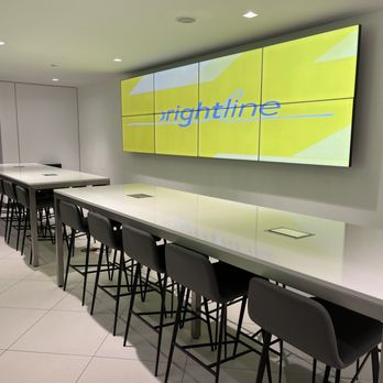 Brightline Boca Raton Station - Nice work station if you need it - Train Stations Near Me - Boca Raton, Florida