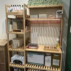 Glass Garden Boutique And Nail Studio - Cute, simple set up @veefoodlife