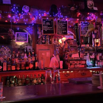 【定価の半額／額縁付】The Library East Village NY 定価の半額／額縁付】The Library East Village NY - メルカリ
