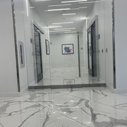 Derick Dermatology - Lobby