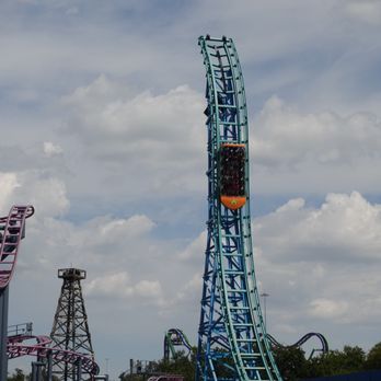 Six Flags Over Texas - Aquaman Power Wave - Amusement Parks Near Me - Arlington, Texas Six Flags Over Texas - Aquaman Power Wave - Amusement Parks Near Me - Arlington, Texas