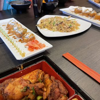 Artea - Culebra Commons - Asian Fusion Near Me - San Antonio, Texas