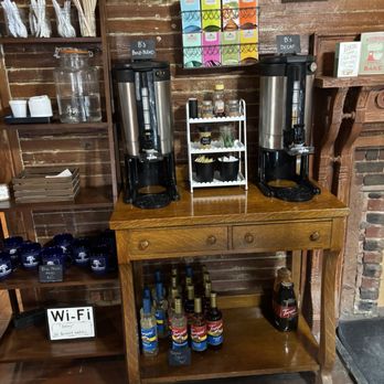 Cakes by B's Blue House Bakery - Coffee & Tea Near Me - Jamestown, North Carolina