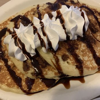 Campfire Grill - Chocolate peanut butter hot cakes - American Near Me - Depew, New York